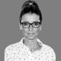 Portrait Sabine Henneböhl Recruiterin | Designerin Marketingabteilung bei der MV Unternehmens- und Personalberatung